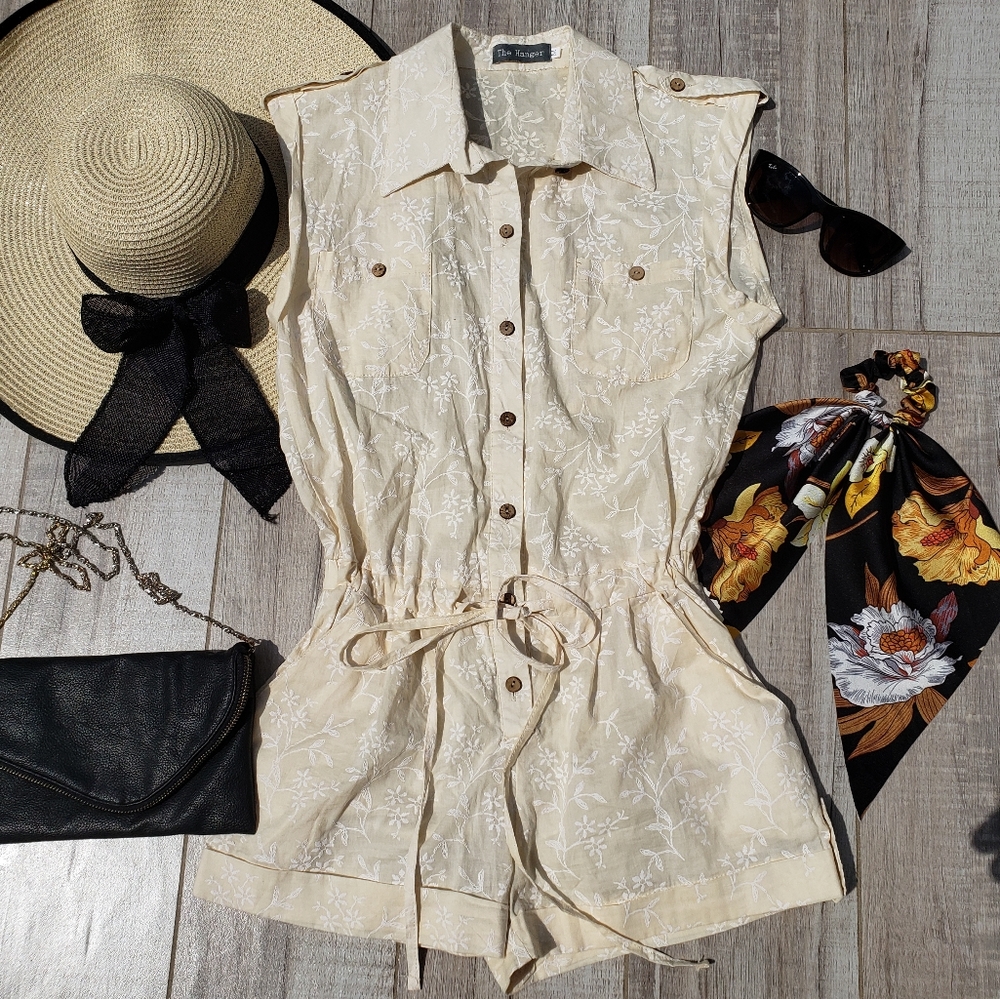 NWOT The Hanger Romper Floral Embroidery